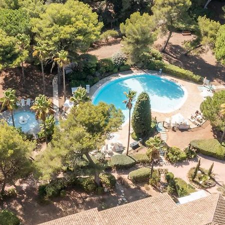 La Badine 5P Plage Piscine Clim Jacuzzi Parc Luxuriant Hyères Exteriér fotografie